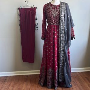 Pakistani, Indian 3 piece maxi outfit with dress, trousers and dupatta. Large